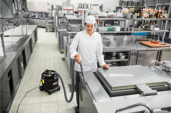 Actual product image Kärcher NT 22/1 Ap L solid-liquid vacuum cleaner Re!Plast Go!Further (Wet dry vacuum cleaner)