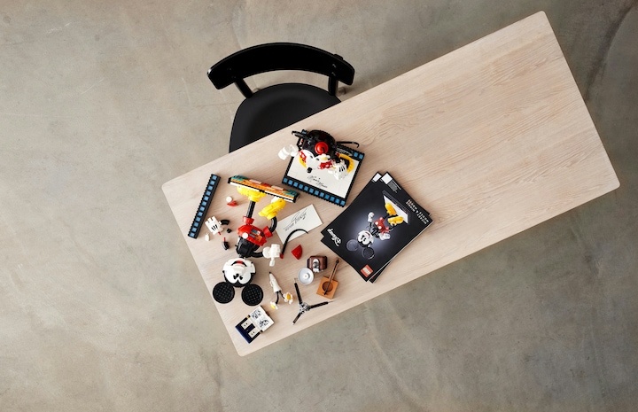 Image du produit LEGO Mickey Mouse et Minnie Mouse (43179, LEGO Disney, LEGO difficiles à trouver)