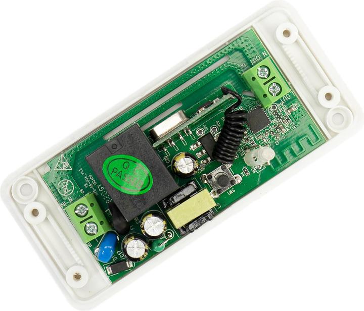 Image du produit PNI Relais intelligent SafeHome PT09 Remote WiFi, 10A, contrôle Internet, appareil mobile Tuya