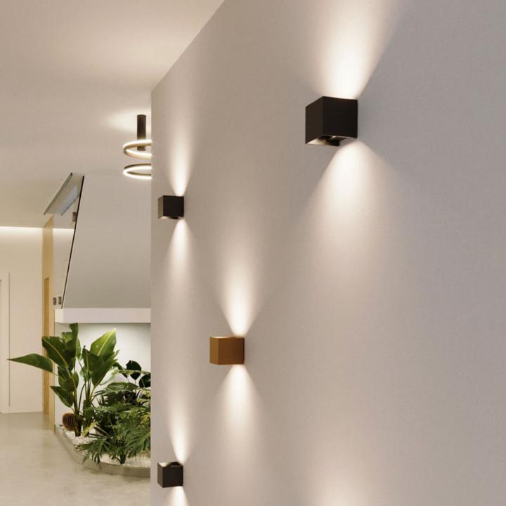 Immagine prodotto s.luce Ixa LED lampada da parete ad angolo regolabile per interni ed esterni IP44 (460 lm)