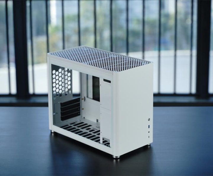 Actual product image Jonsbo D30 (mATX)