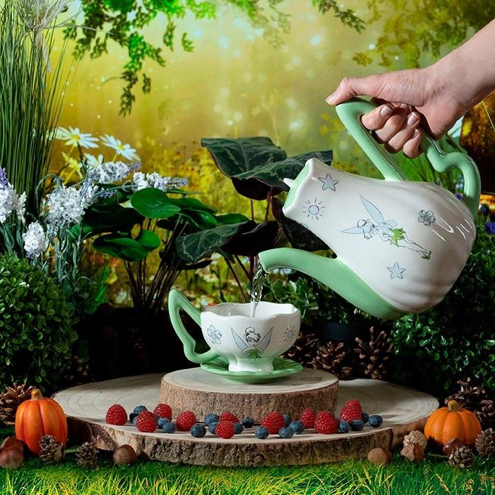 Immagine prodotto ABYstyle Disney Set Teiera/Tazzine: Tinkerbell (1200 ml, 2x)