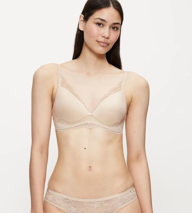 Actual product image Triumph Amourette Charm soft bra (Single pack, 70 C)