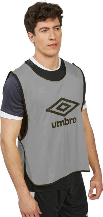 Actual product image Umbro Training ground