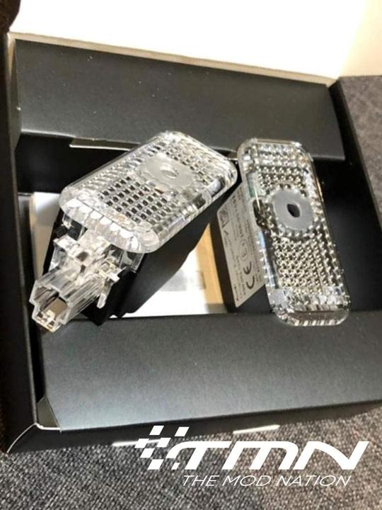 Produktbild Audi Einstiegsleuchten 4G0052133J (single)