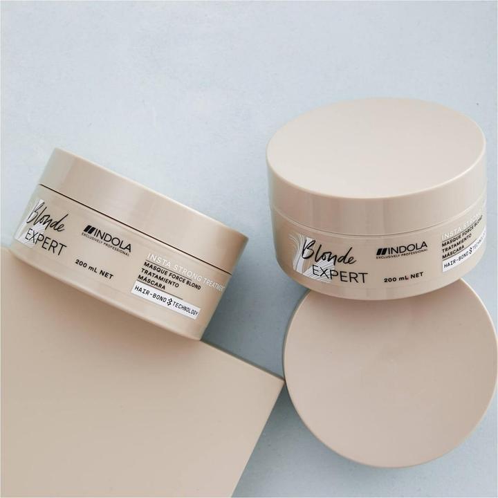 Produktbild Indola Blonde Expert - Insta Strong Treatment (750 ml)