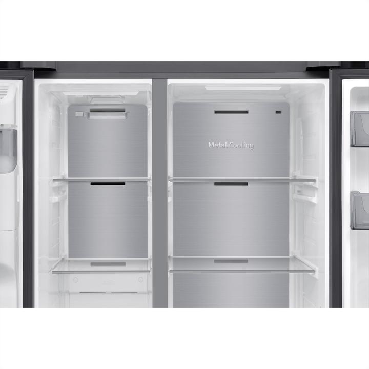 Actual product image Samsung RS70F65KETWS (640 l)