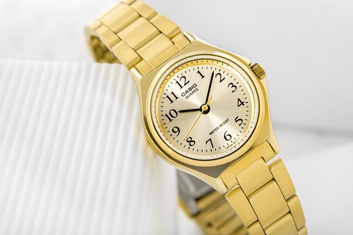 Actual product image Casio Ladies' watch LTP-1130N-9BRDF + BOX