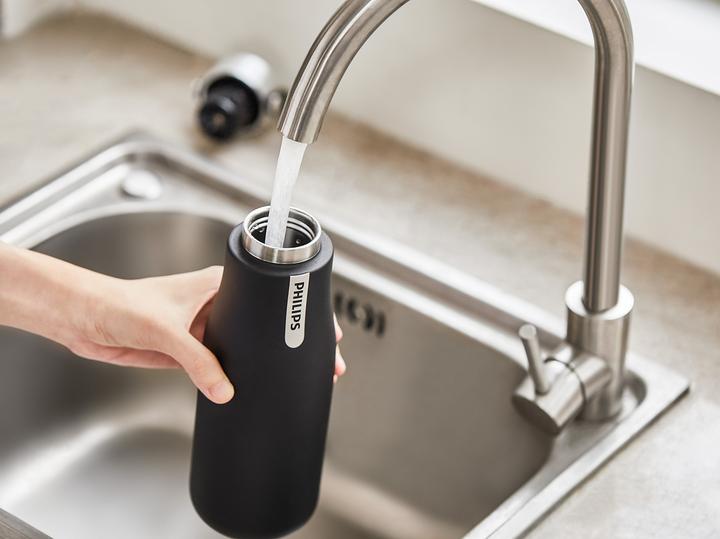 Actual product image Philips AWP2787BK/10 Butelka nawadniająca (0.36 l)