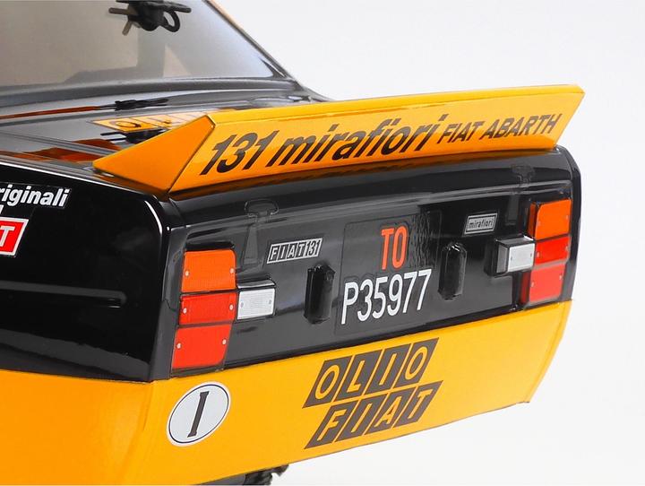 Actual product image Tamiya Fiat 131 Abarth Olio Fiat MF-01X (Kit)