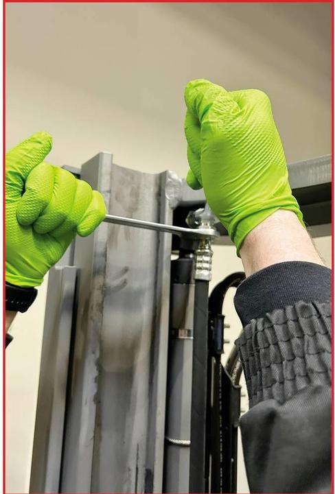 Actual product image KS Tools 512.0215 512.0215 COMPETITION Combination spanner set Combination spanner set