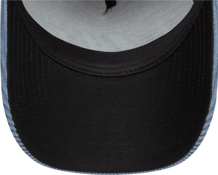 Actual product image New Era A-Frame Trucker Cap - PATTERN CORD VR46 (One size)