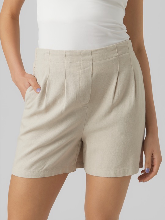 Actual product image Vero Moda VMJESMILO HW SHORTS WVN GA NOOS Shorts (L)