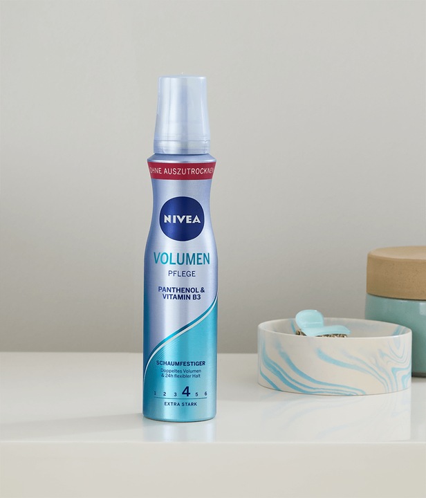 Actual product image NIVEA Volumen Pflege Schaumfestiger (150 ml, Volume foam)