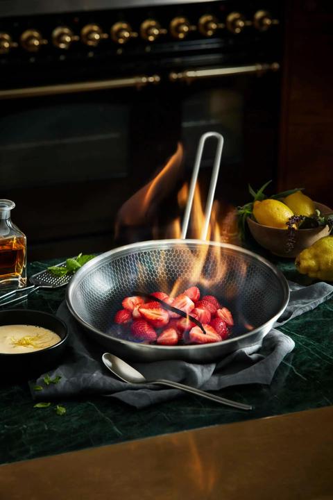 Produktbild Eva Solo Eva Trio - Mosaic sauté pan 24 cm ceramic Slip-Let® coating (246624) (Bratpfanne, Aluminium, Edelstahl, 24 x 16 cm)