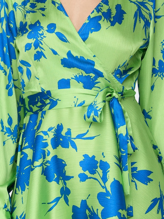 Image du produit Only Robe portefeuille brillante (XL)
