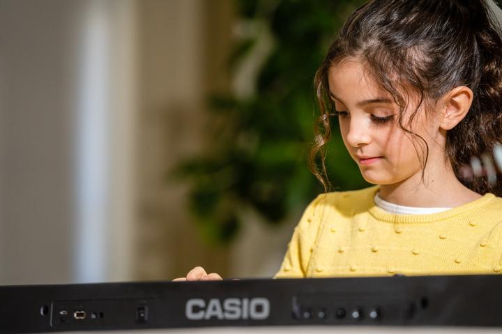 Produktbild Casio Keyboard LK-S450 (61 Tasten)
