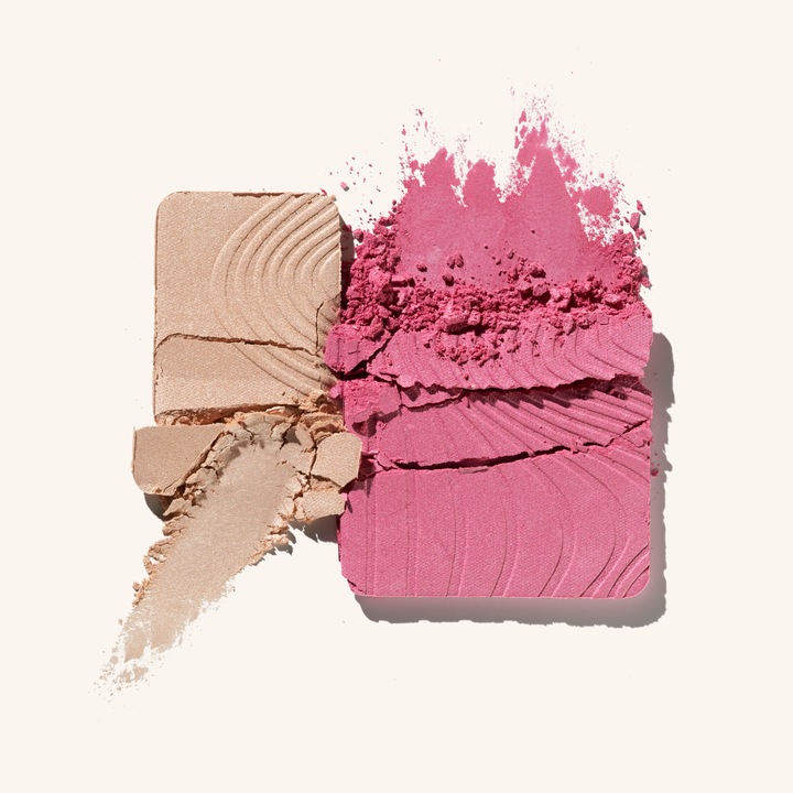Actual product image Catrice Cheek Affair Blush & Highlighter Palette (Love At First Swipe, Highlighter, 10 g)