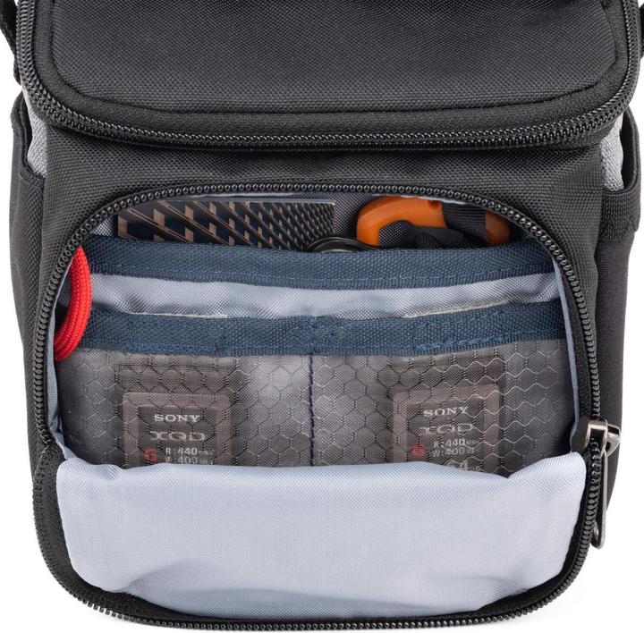 Actual product image Think Tank Mirrorless Mover 10 grey (new)