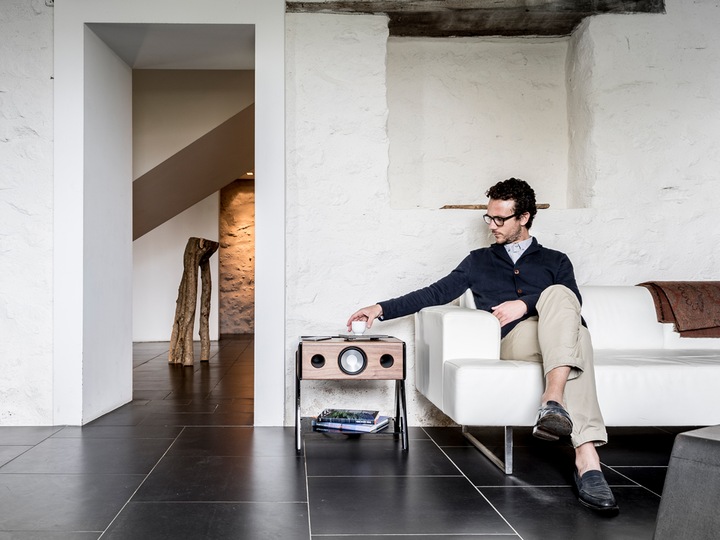 Actual product image La Boite concept Cube (Electrical connection)