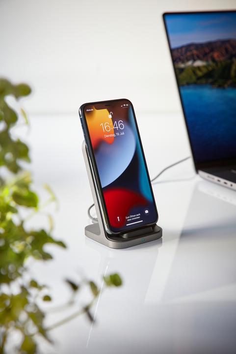 Actual product image Intenso Wireless Charger BSA2 Charger black (15 W)