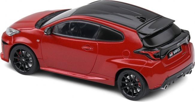 Actual product image Solido 1:43 NISSAN GT-R (R35) green