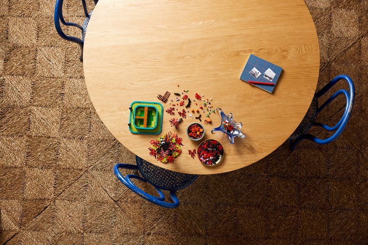 Immagine prodotto LEGO Albero genealogico delle idee (21346, LEGO Ideas, Set LEGO rari)
