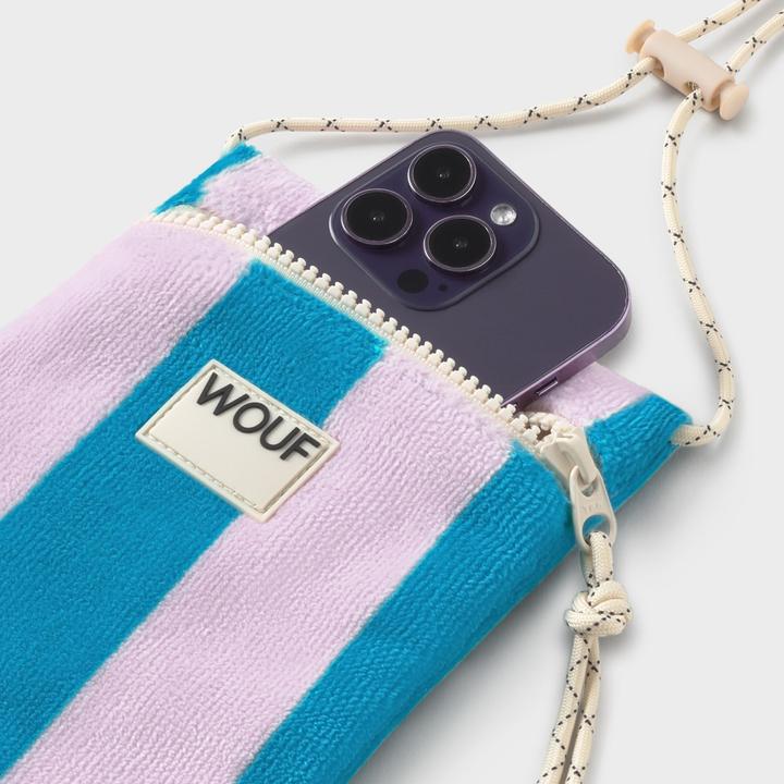 Actual product image Wouf Crochet Handytasche 13 cm