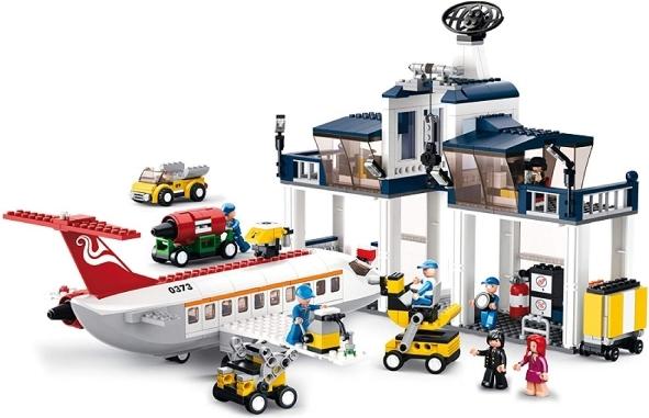 Sluban Flughafen mit Passagierflugzeug