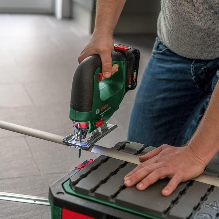 Image du produit Bosch Home & Garden UniversalSaw 18V-100