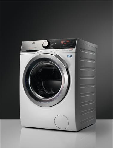 Actual product image AEG L7FEE842S (8 kg, Left)