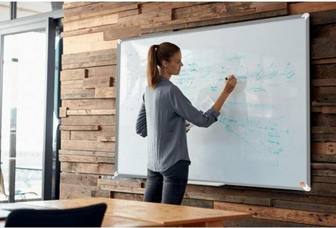Actual product image Nobo Whiteboard Premium Plus 1915157 steel, 120x120cm (120 x 120 cm)