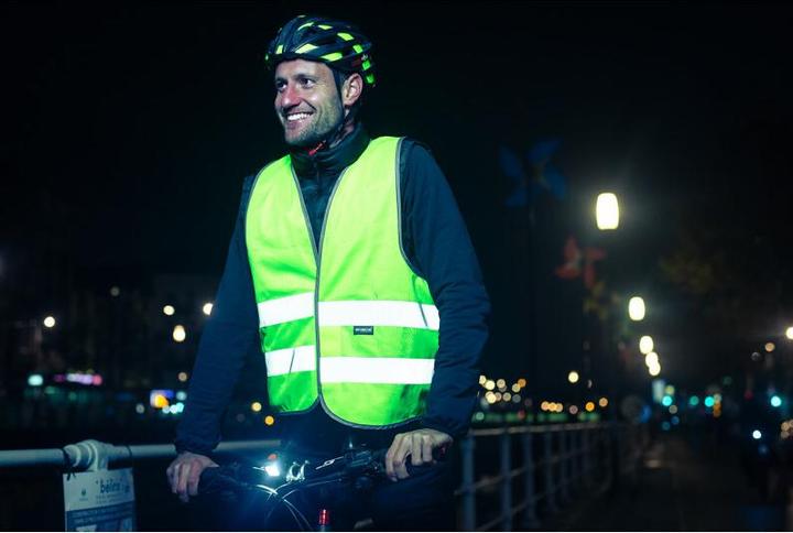 Actual product image Wowow Safety vest (L)