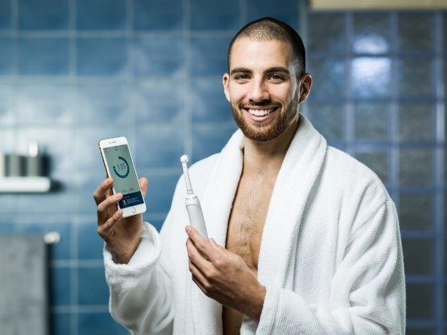 Produktbild Oral-B Genius 8000S (Oszillierende Zahnbürste)