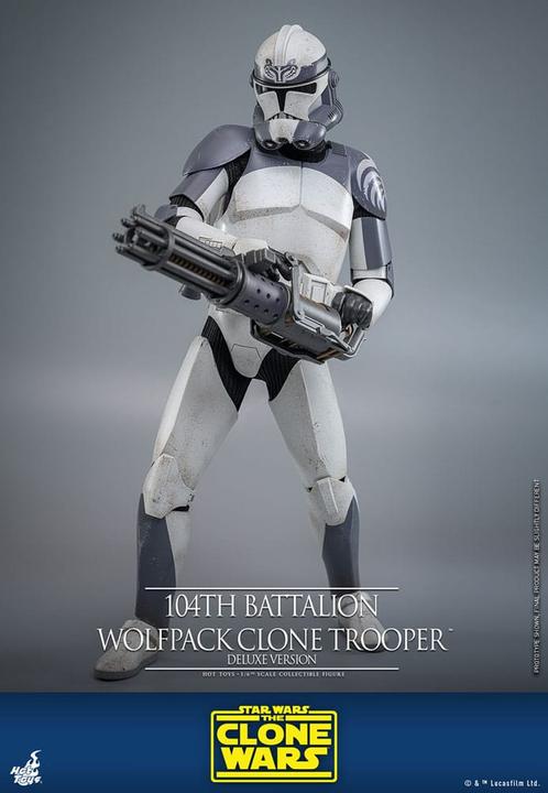 Actual product image Hot Toys Star Wars The Clone Wars Actionfigur 1/6 104th Battalion Wolfpack Clone Trooper Deluxe Version 30 cm