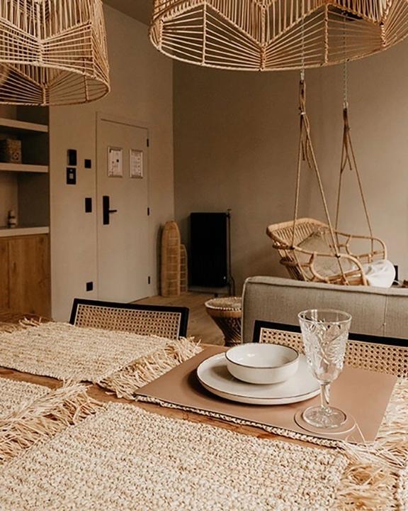 Image du produit Eeveve Housse de table, Cappuccino Brown (45.80 x 33 cm)