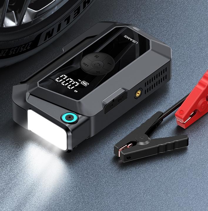 Actual product image Usams Jumpstarter Powerbank 8000mAh + wbudowana latarka czarny/black ZB287 (1000 A, 8000 mAh)