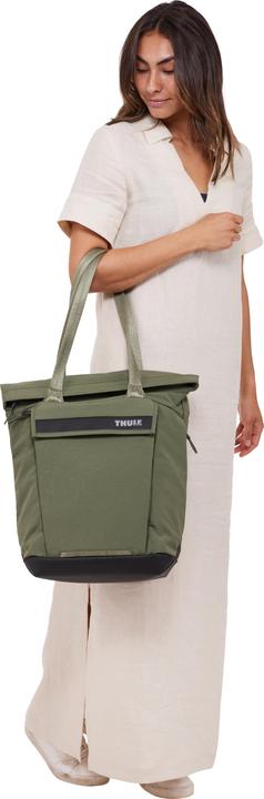 Actual product image Thule Paramount Tote 22L - Soft Green (15.75")