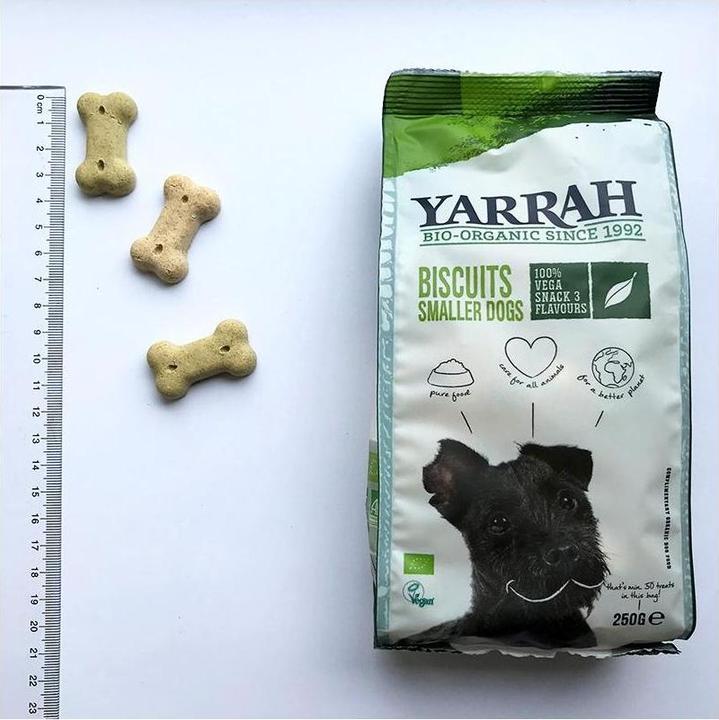 Produktbild Yarrah Snack Multi Hundekekse Vega Bio (Senior, Adult, Junior, 1 Stk., 250 g)