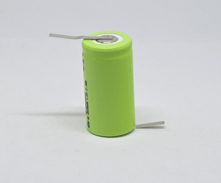 Produktbild Camelion NiMH Akku Mignon (AA) mit 2200mAh und U-Lötfahne im Kunststoffmantel (1 Stk., AA, 2200 mAh, Ladegerät inkl. Akku)