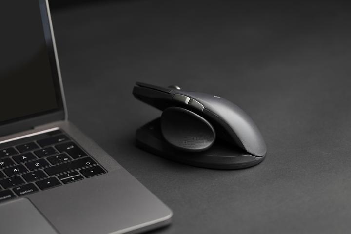 Actual product image Contour UniMouse wireless right-handed black (Wireless)