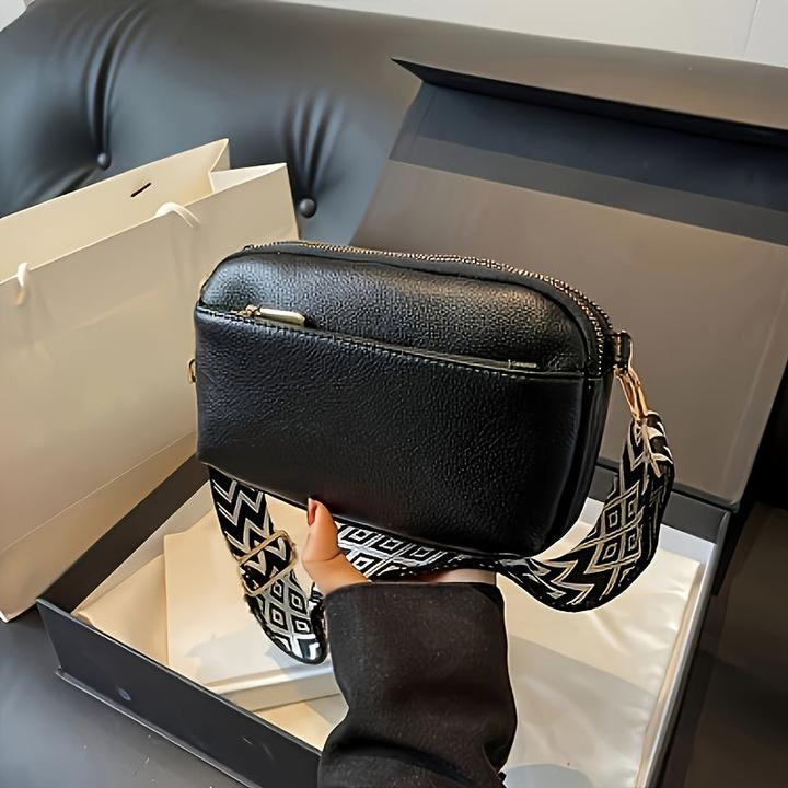 Produktbild Only-Bags.Store Mini-Crossbody-Tasche, quadratische Geldbörse mit breitem Schulterriemen, stilvolle