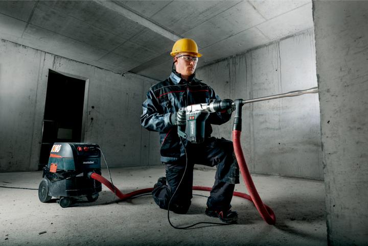 Actual product image Metabo SDSmax suction drill (32 millimetres)