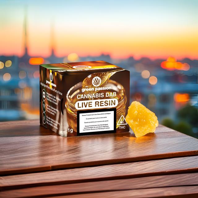 Actual product image Green Passion Live-Resin CBD Dab (1 g, Indoor)