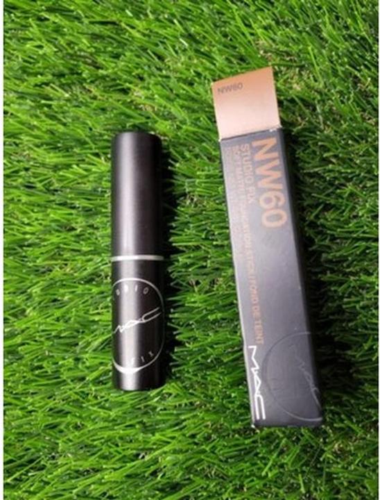 Actual product image MAC Cosmetics Studio Fix Soft Matte Foundation Stick (NW60)