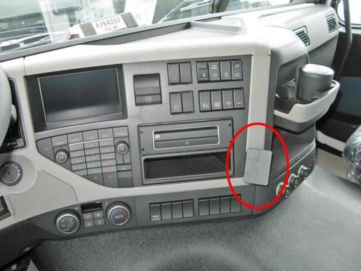 Actual product image Brodit ProClip Angled mount - mounting bracket(s)