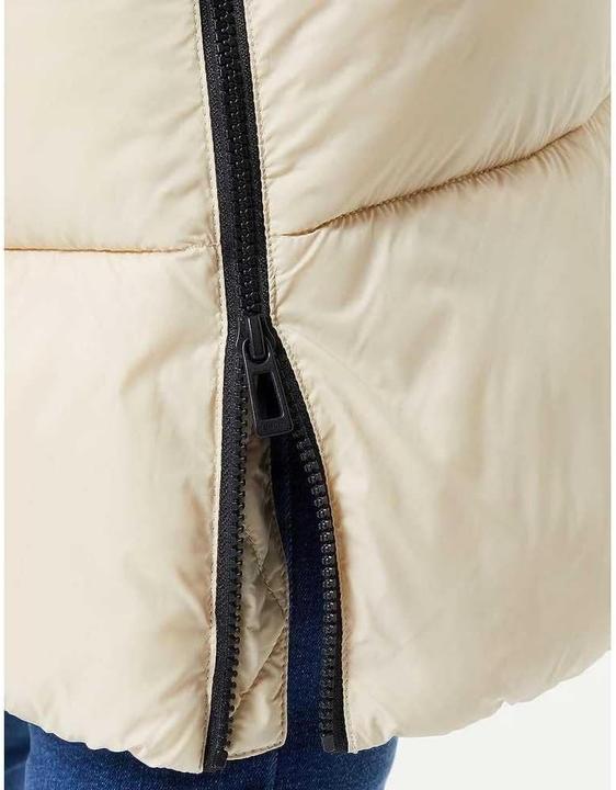 Actual product image HUGO Vest with Logo for Cold Weather (M)