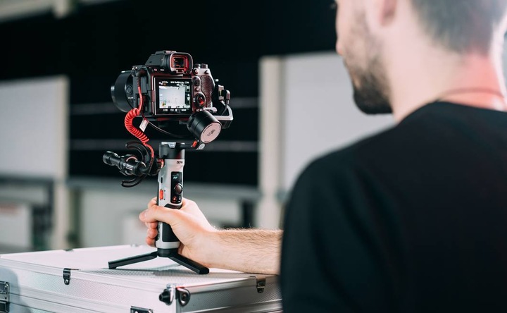Image du produit Zhiyun Crane M2S Combo (Appareil photo reflex, Caméra d'action, 1 kg)