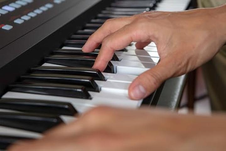 Produktbild Roland E-X50 Keyboard (61 Tasten)