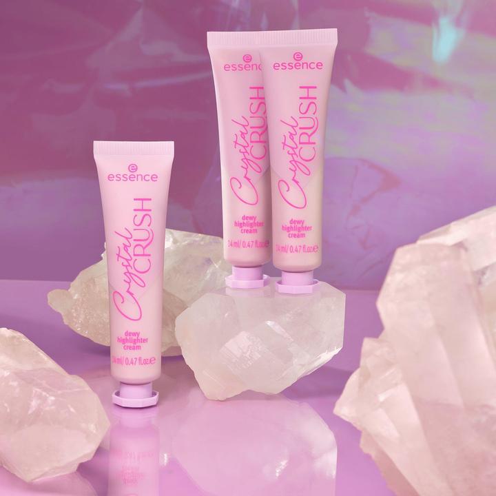 Produktbild essence CRYSTAL CRUSH dewy highlighter cream (01, Diamond Dew, Highlighter, 14 ml)